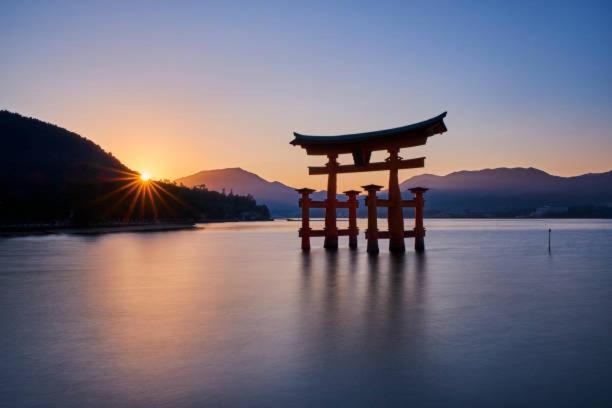 Hotel Full House Miyajima Hatsukaichi Exterior foto